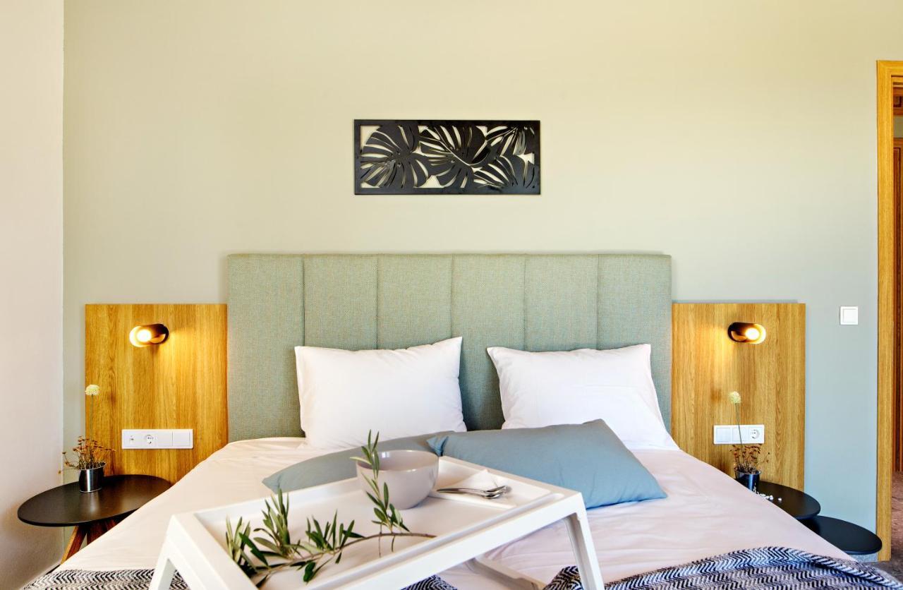 Almond Cottage With A Sea View Above Plakiás Exterior foto