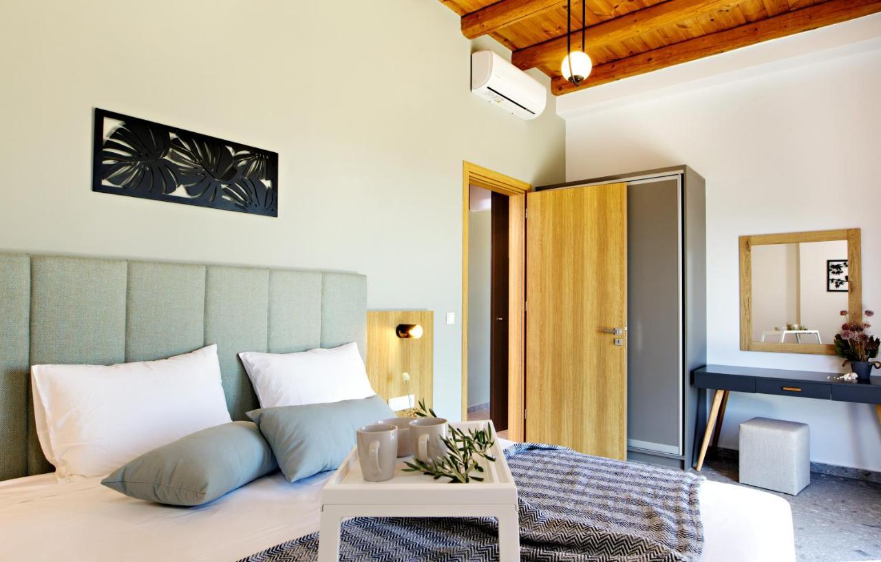 Almond Cottage With A Sea View Above Plakiás Exterior foto
